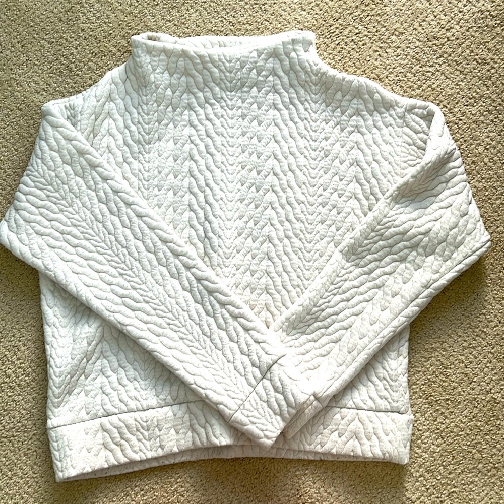 White Mockneck GapFit Sweatshirt Size S